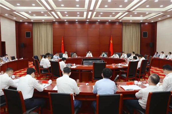 市委常委会会议传达学习省委人大工作会议精神